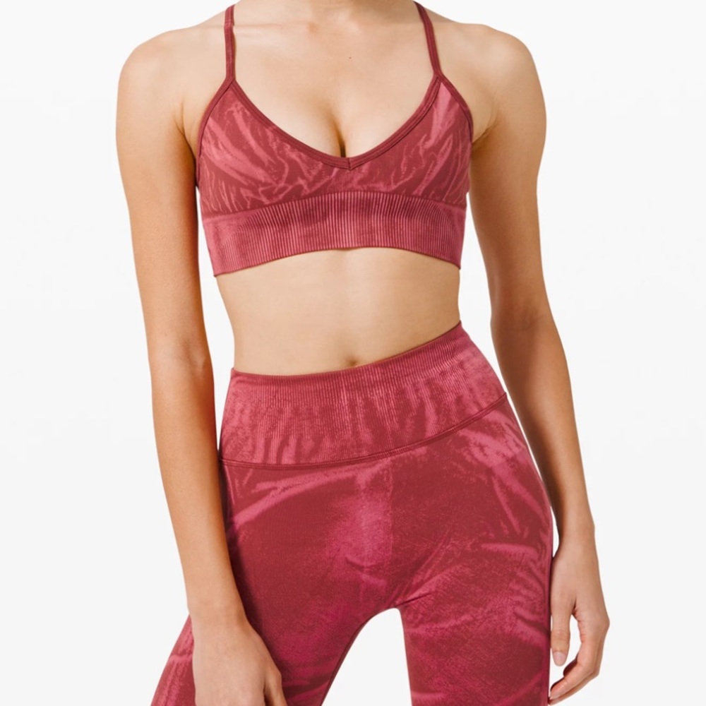 Lululemon EBB TO STREET set